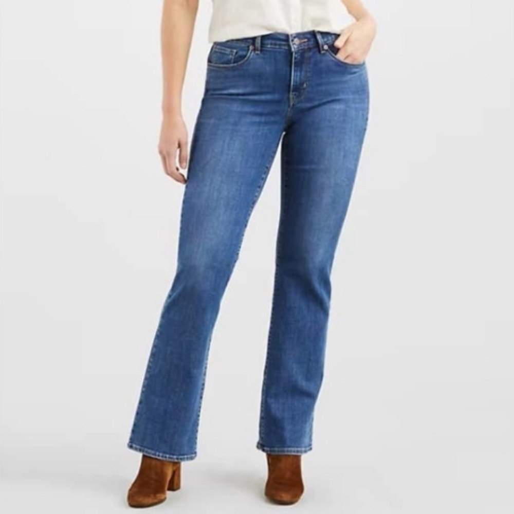 Levi's 515 Bootcut Jeans Size 12 Medium Wash Mid Rise 31X30
